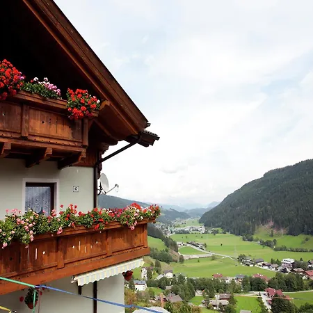In Salzburger Land With Balcony, Cleaning Included *