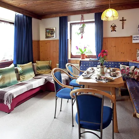 In Near Slopes, Cleaning Included Apartment Wagrain