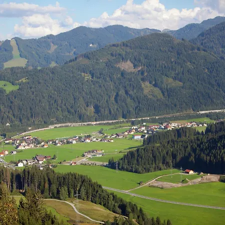 Apartment In Near Slopes, Cleaning Included Wagrain